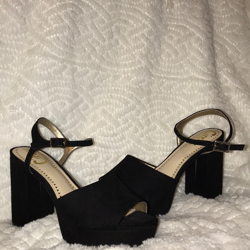Sexy black suede platform heels